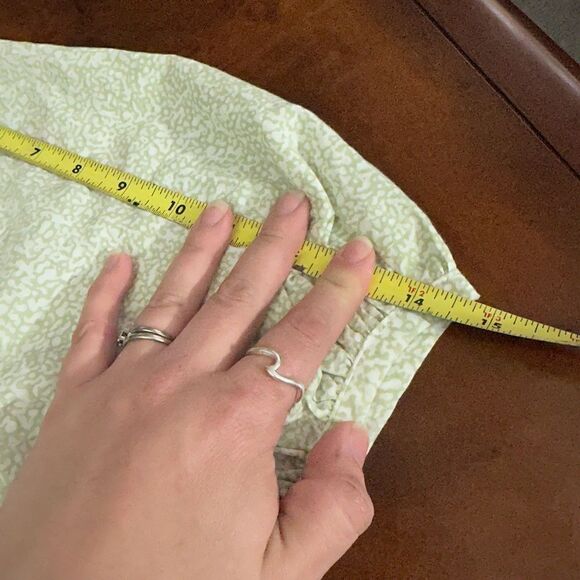 Universal Thread Light Green and White Floral Peasant Blouse Top Size XS - Picture 5 of 6